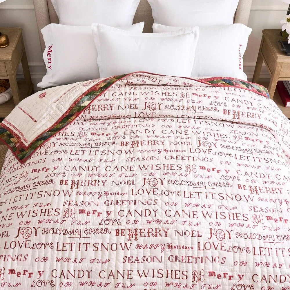 Pottery Barn Winter Wreath Reversible Quilt Bedding Star King / California NWT